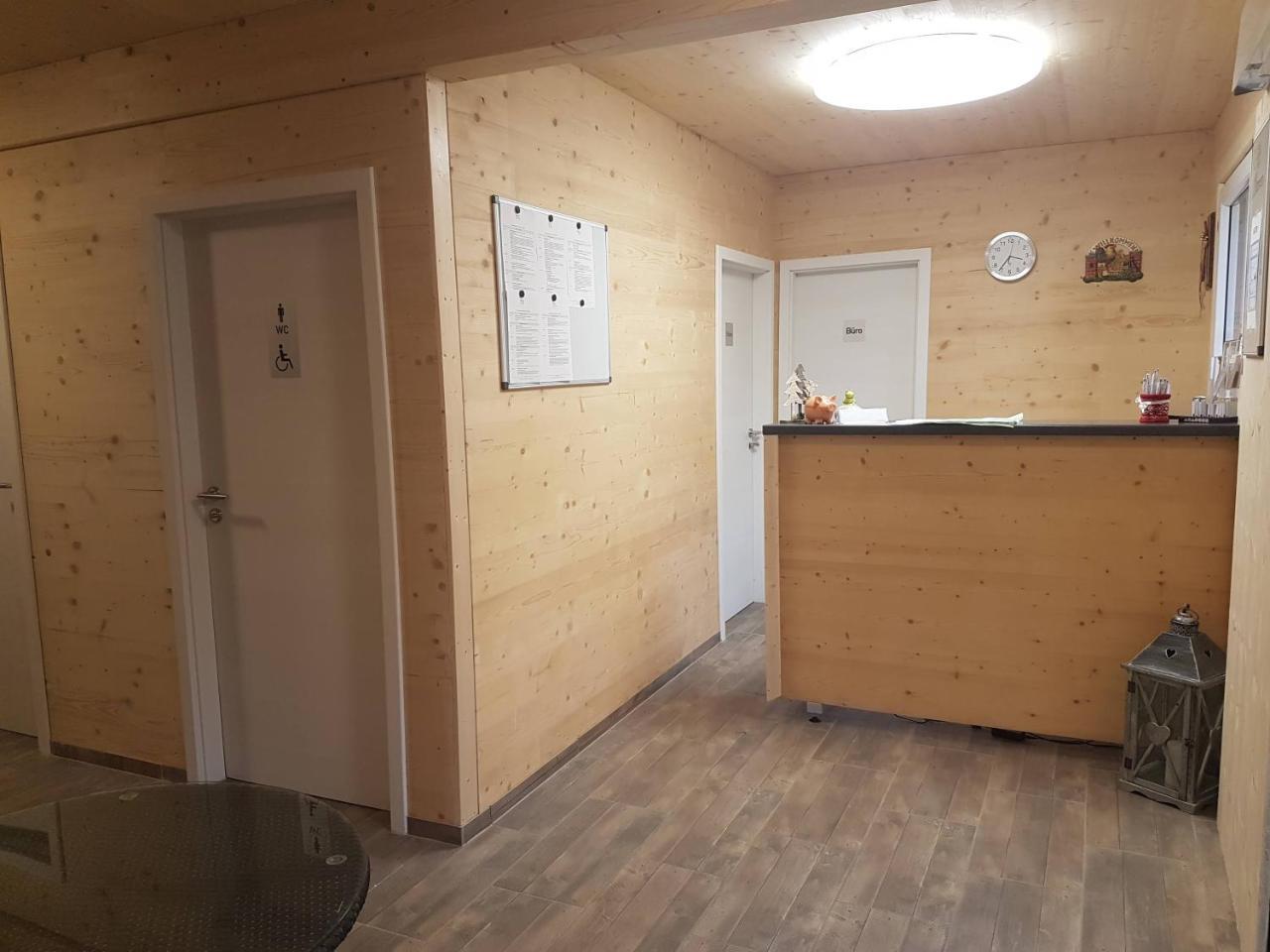 Gaestehaus Am Hahnenkamm Reutte Eksteriør billede