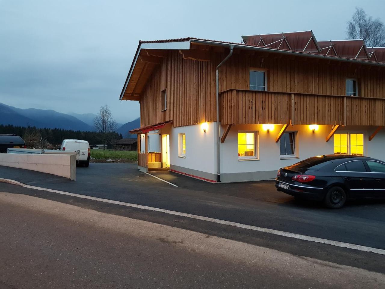 Gaestehaus Am Hahnenkamm Reutte Eksteriør billede