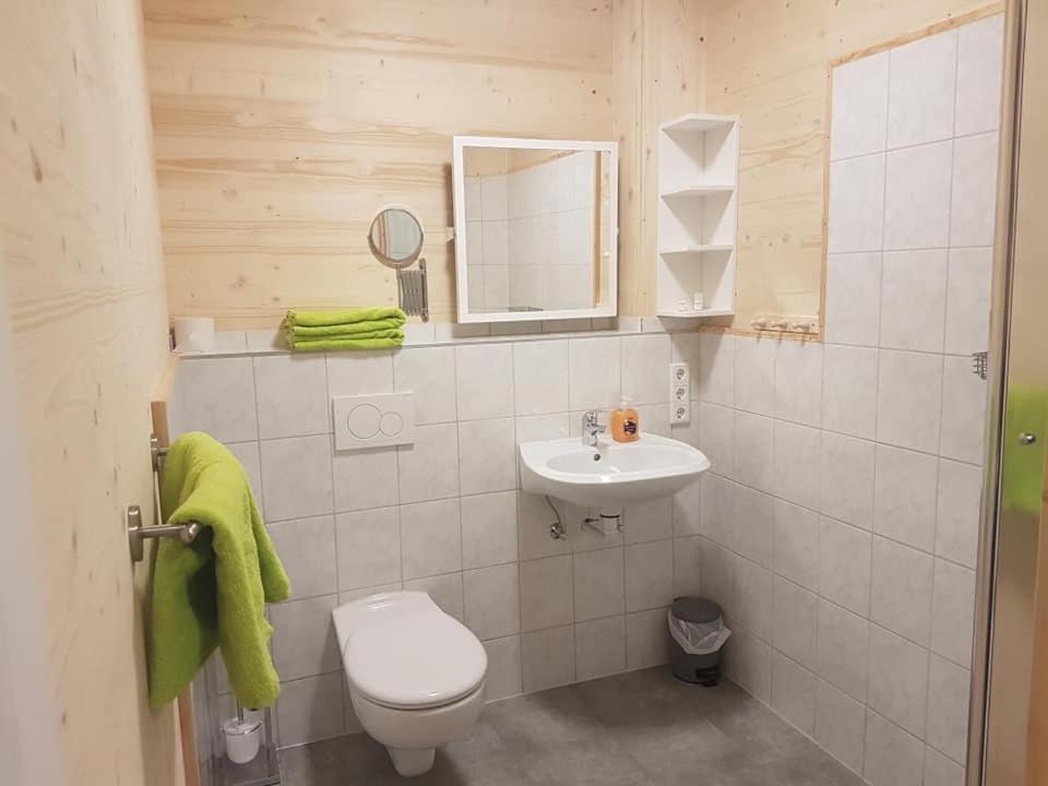 Gaestehaus Am Hahnenkamm Reutte Eksteriør billede